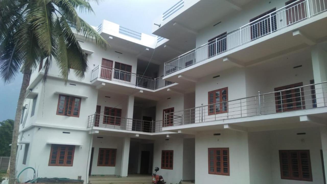 Wayanad Biriyomz Residency, Kalpatta, Low Cost Rooms And Deluxe Apartment Kültér fotó