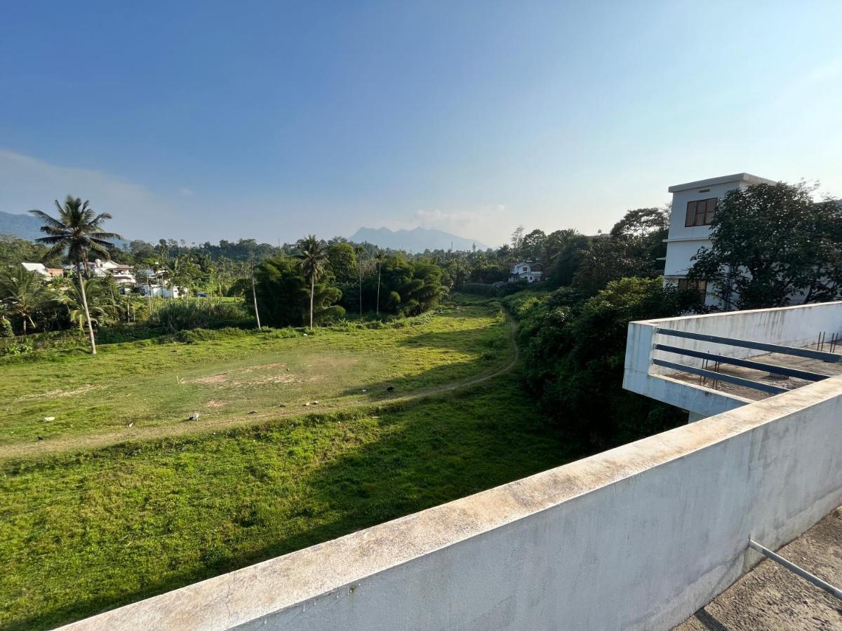 Wayanad Biriyomz Residency, Kalpatta, Low Cost Rooms And Deluxe Apartment Kültér fotó