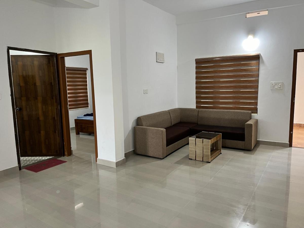 Wayanad Biriyomz Residency, Kalpatta, Low Cost Rooms And Deluxe Apartment Kültér fotó